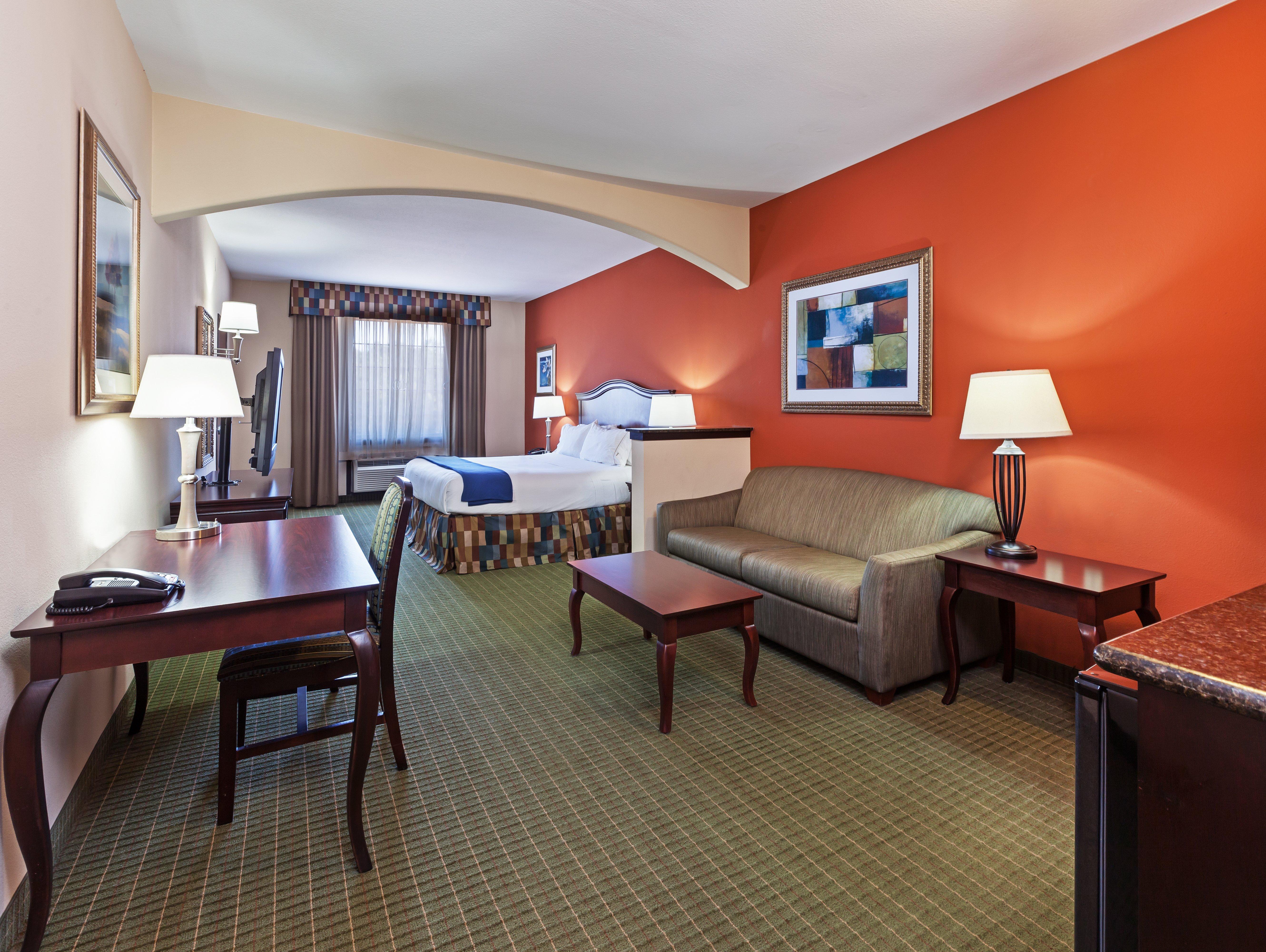 Holiday Inn Express Hotel & Suites Henderson - Traffic Star By Ihg Exterior photo