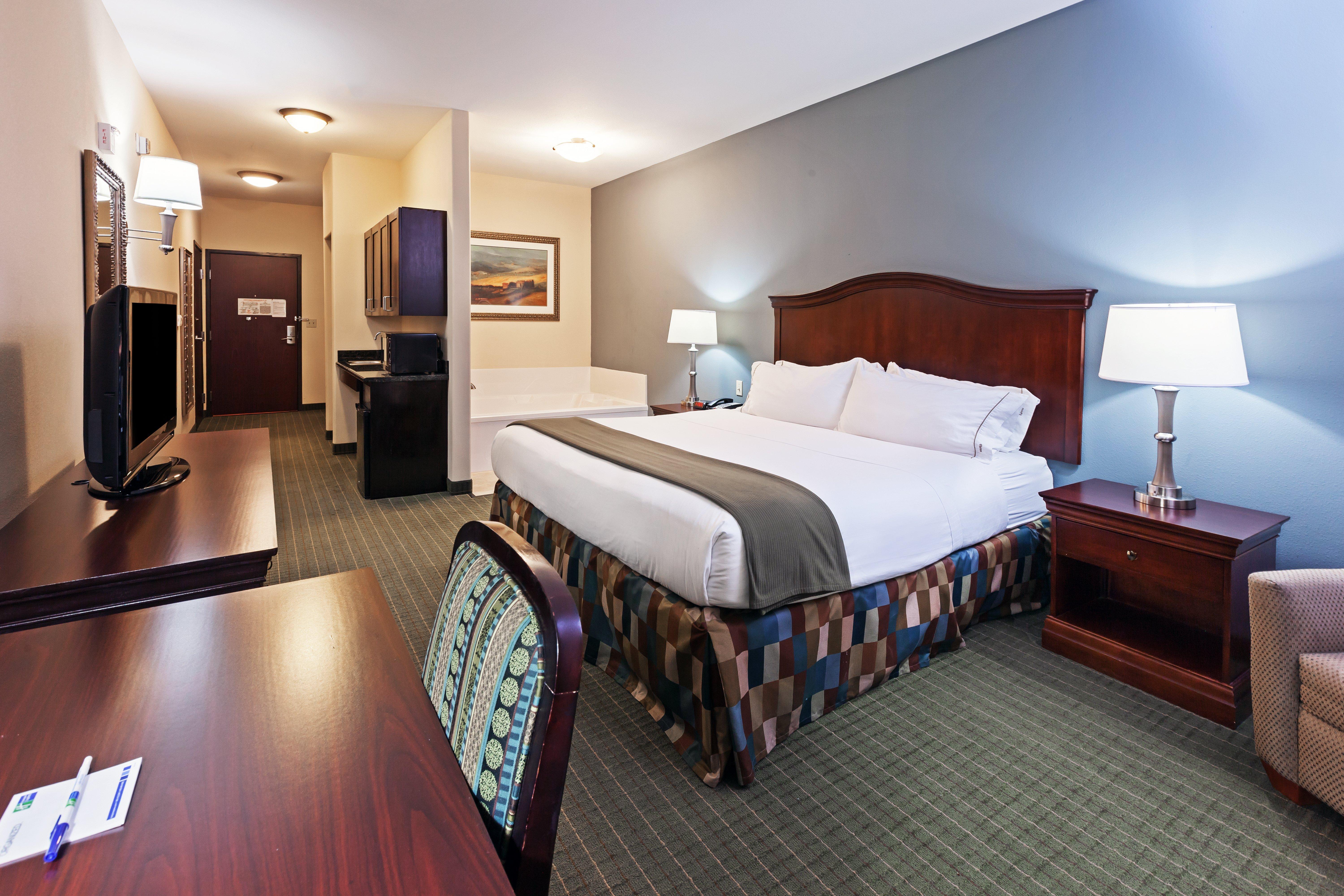 Holiday Inn Express Hotel & Suites Henderson - Traffic Star By Ihg Exterior photo