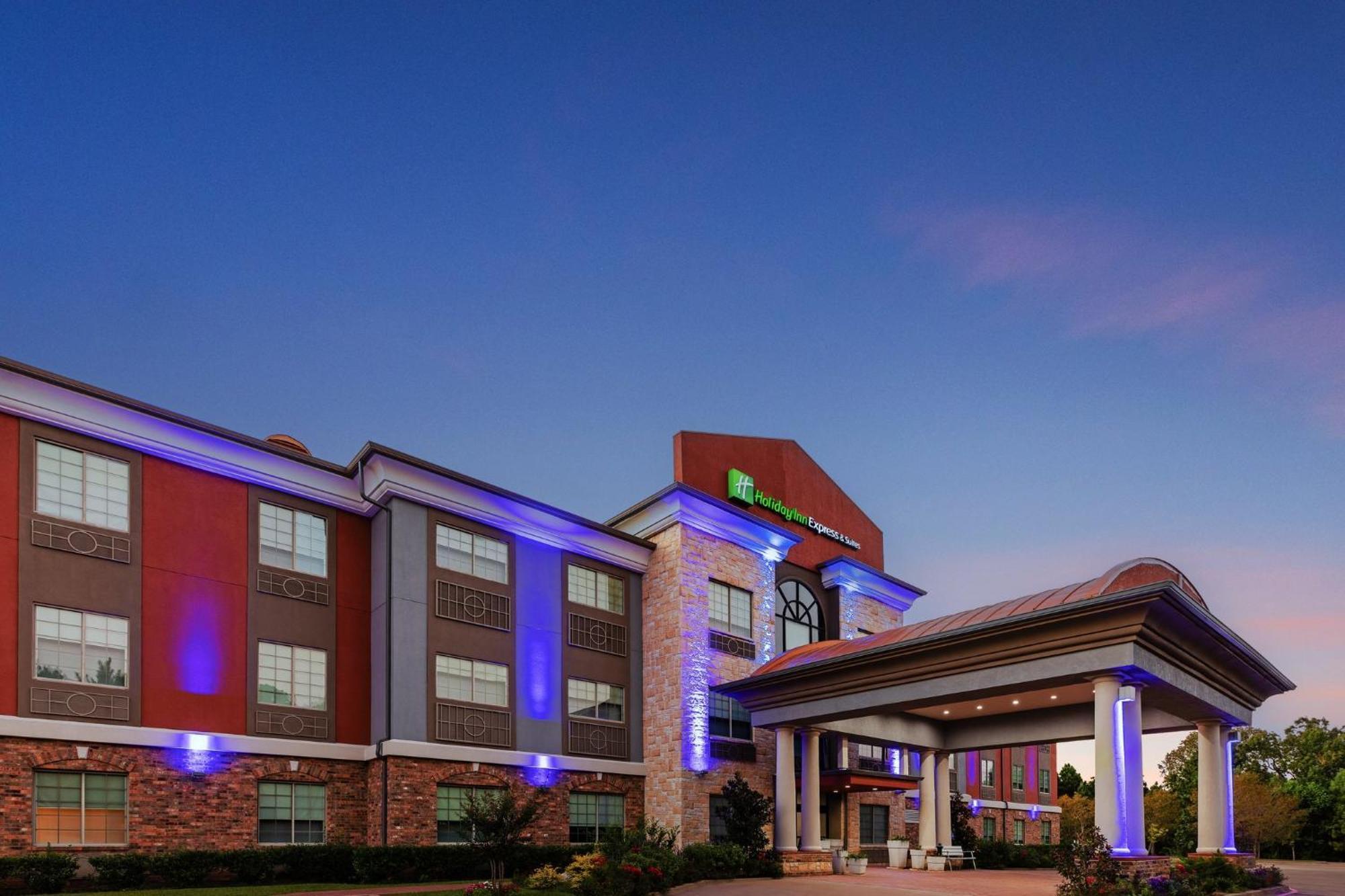Holiday Inn Express Hotel & Suites Henderson - Traffic Star By Ihg Exterior photo