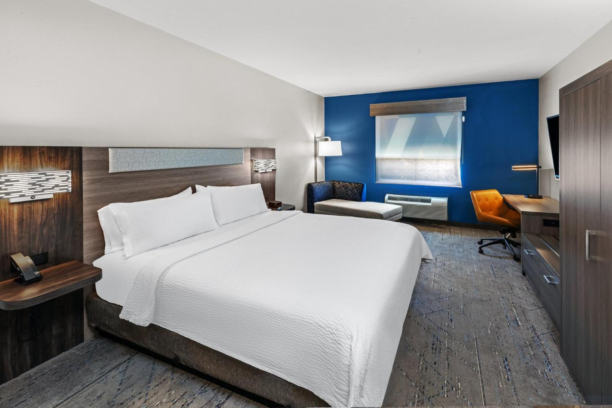 Holiday Inn Express Hotel & Suites Henderson - Traffic Star By Ihg Exterior photo