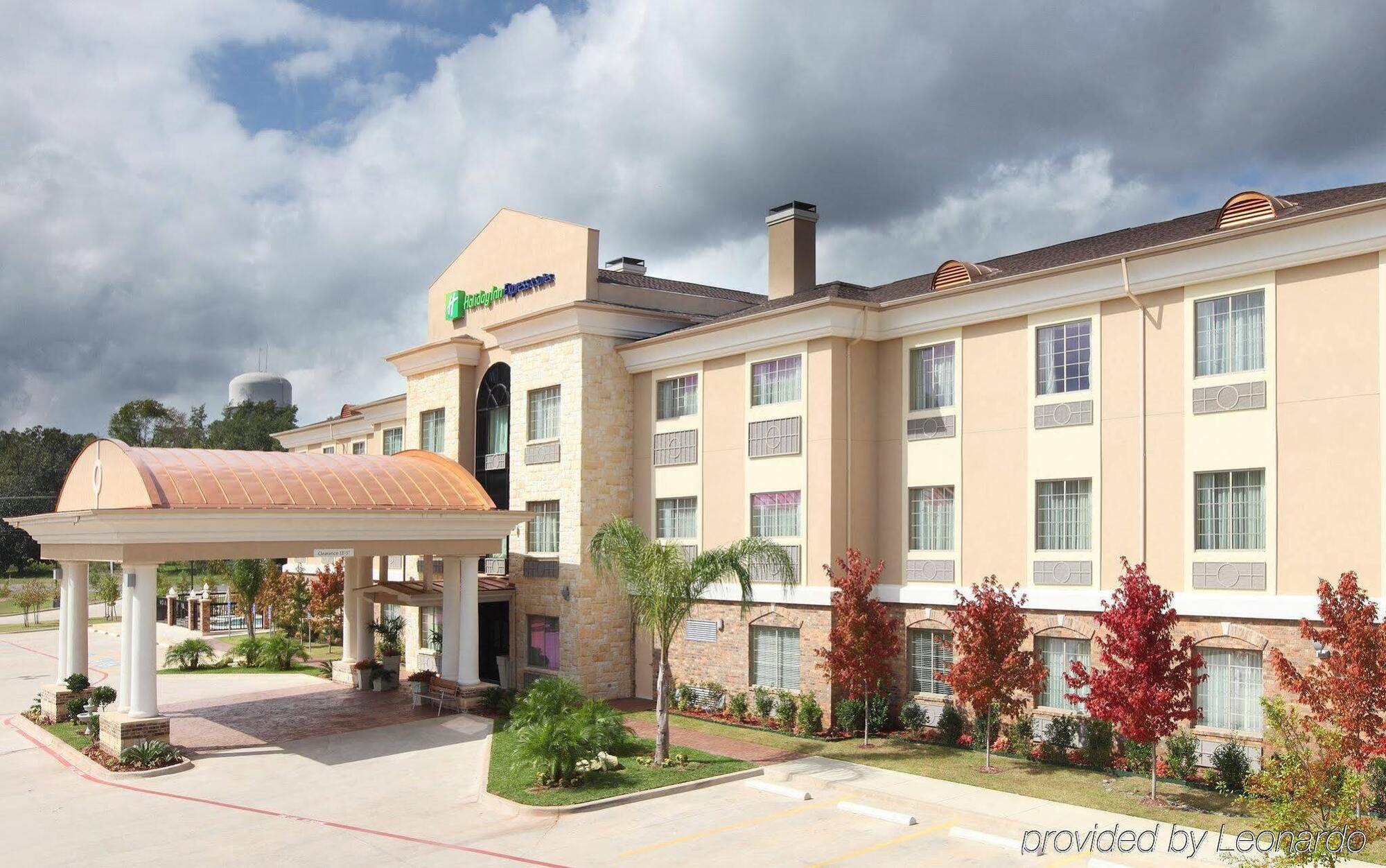 Holiday Inn Express Hotel & Suites Henderson - Traffic Star By Ihg Exterior photo